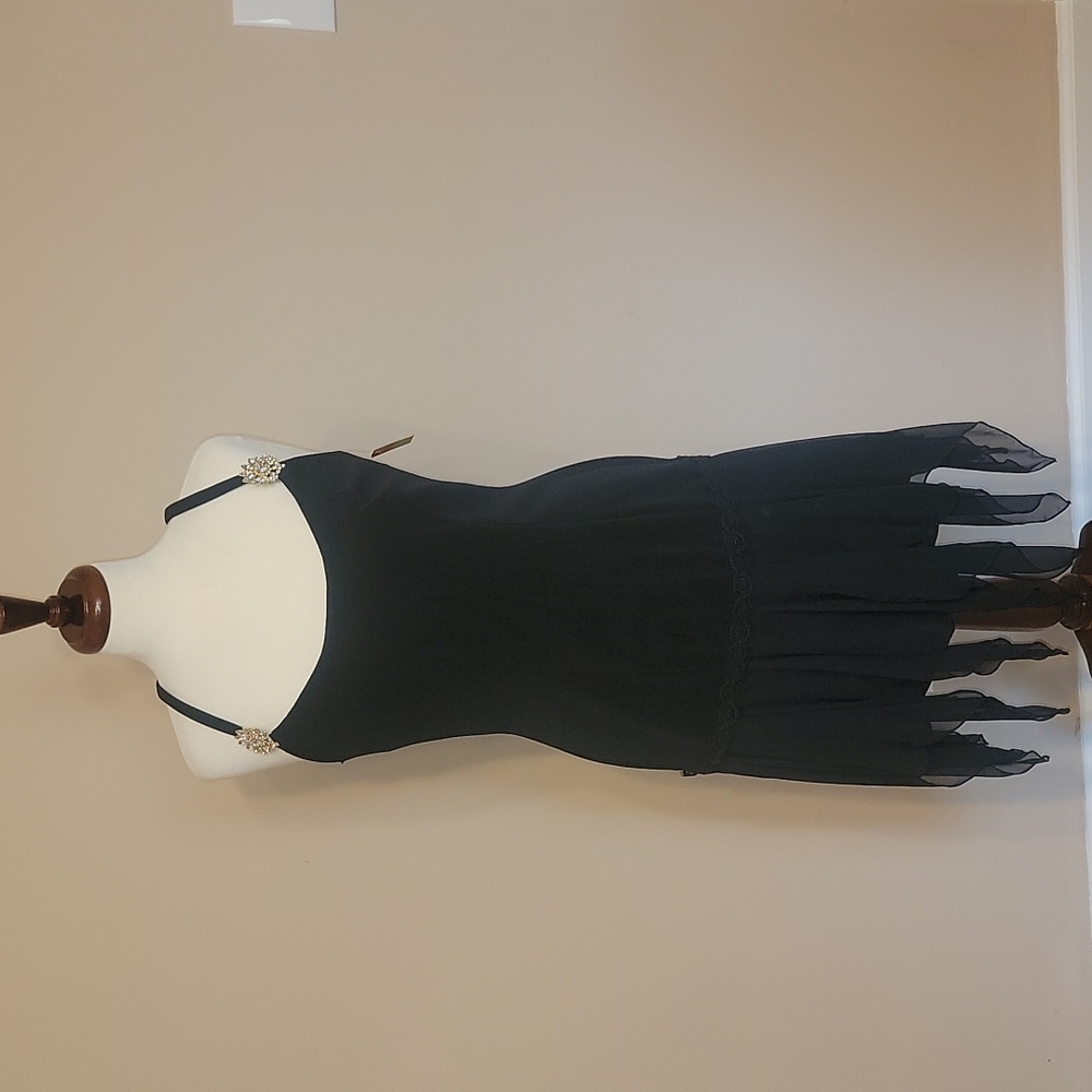 Black Cocktail Scalloped Evening Dress